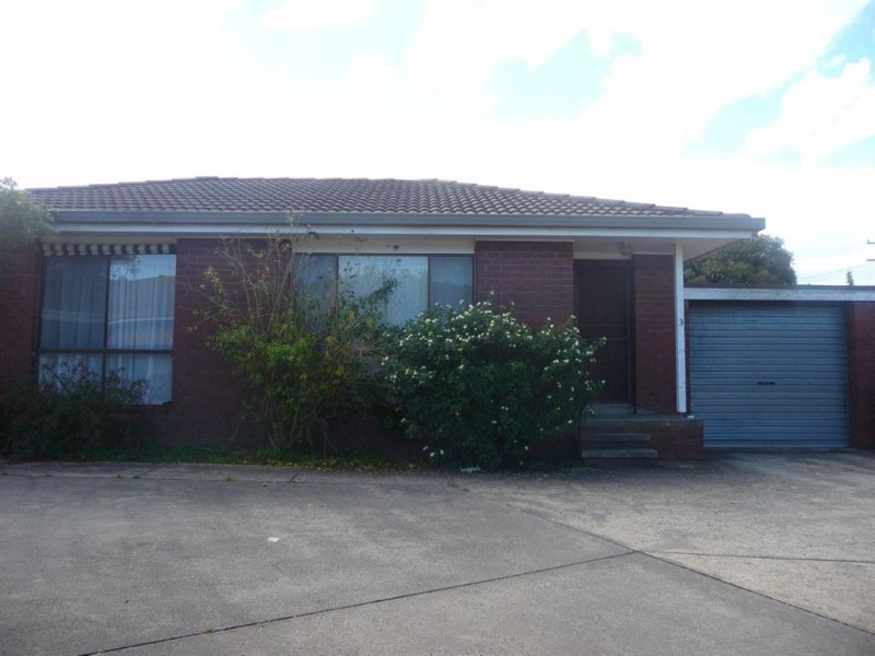 3/3 Longwarry Road, Drouin VIC 3818