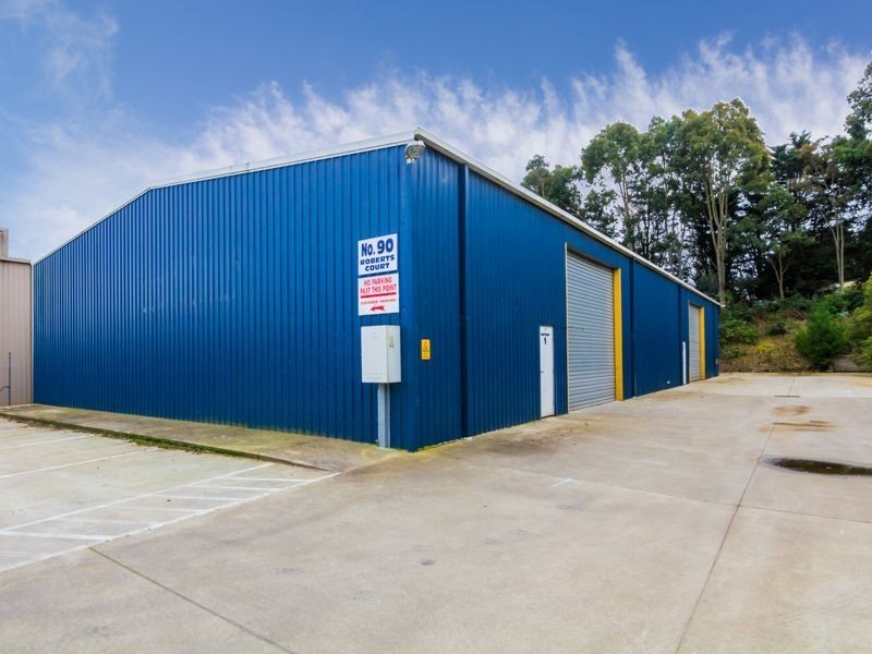 90 Roberts Court, Drouin VIC 3818