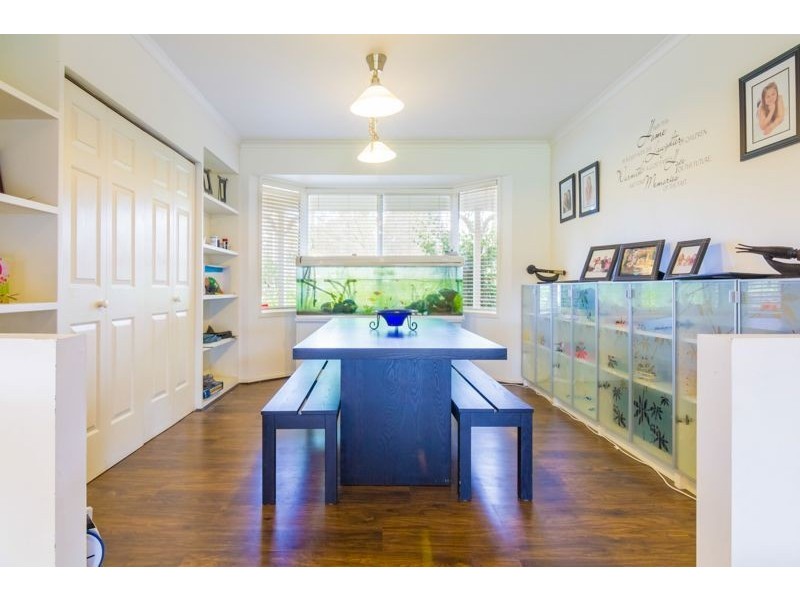 4 Arnup Crescent, Drouin VIC 3818