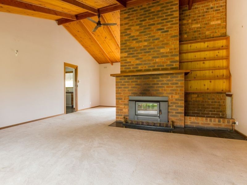 18 McDonald Road, Labertouche VIC 3816