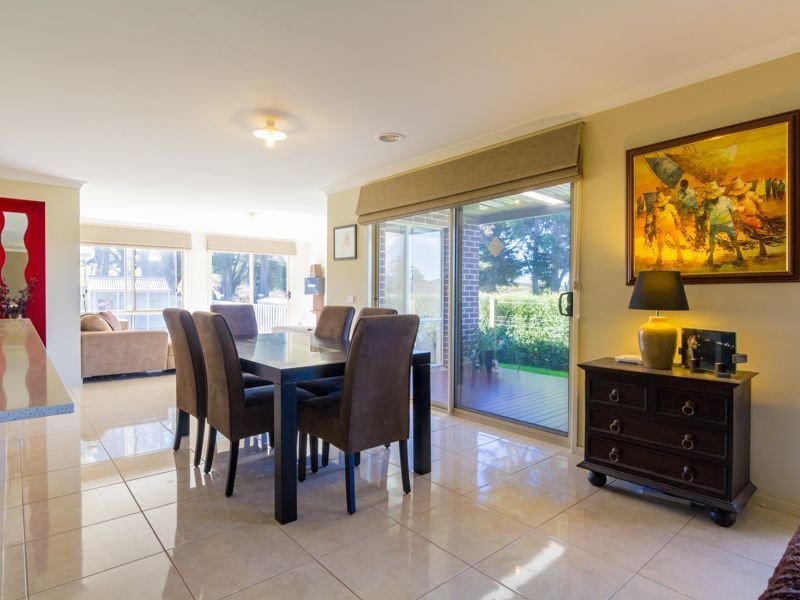 13 Toorongo Street, Drouin VIC 3818