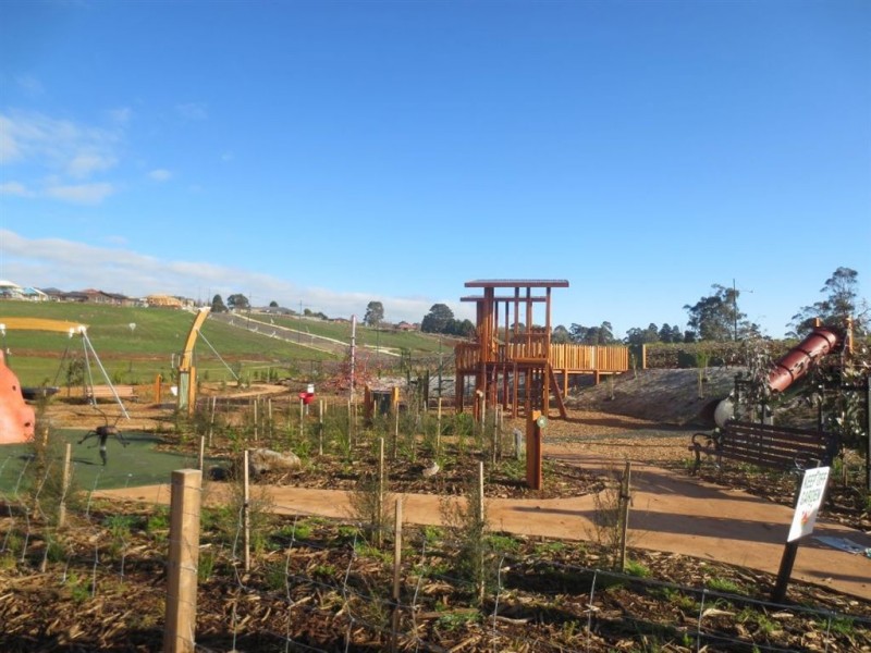 Lot 925 Tara Grove, Drouin VIC 3818