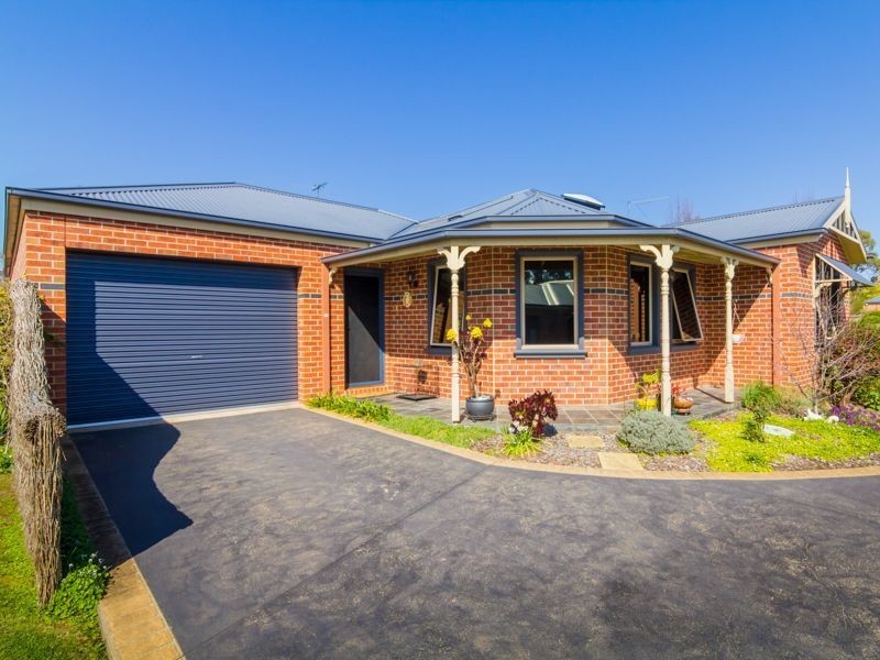 6/13 Wood Street, Drouin VIC 3818