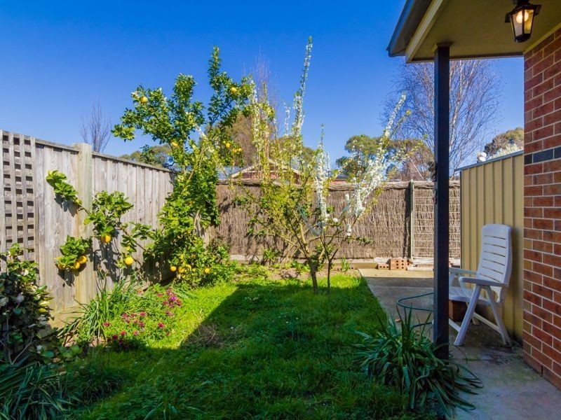 6/13 Wood Street, Drouin VIC 3818