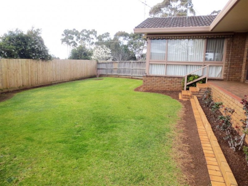 9 Main Neerim Road, Drouin VIC 3818