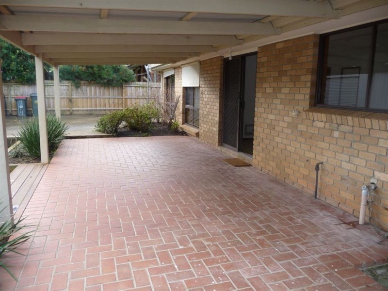 11 Boronia Street, Drouin VIC 3818