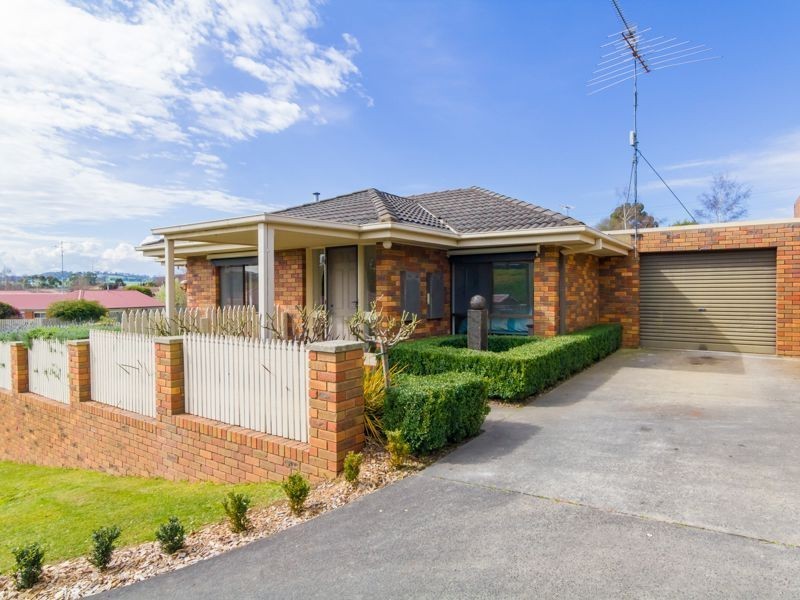 1/1 Fuhrmann Court, Drouin VIC 3818
