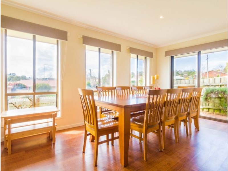 1/1 Fuhrmann Court, Drouin VIC 3818