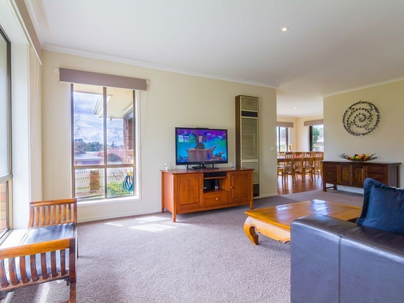 1/1 Fuhrmann Court, Drouin VIC 3818