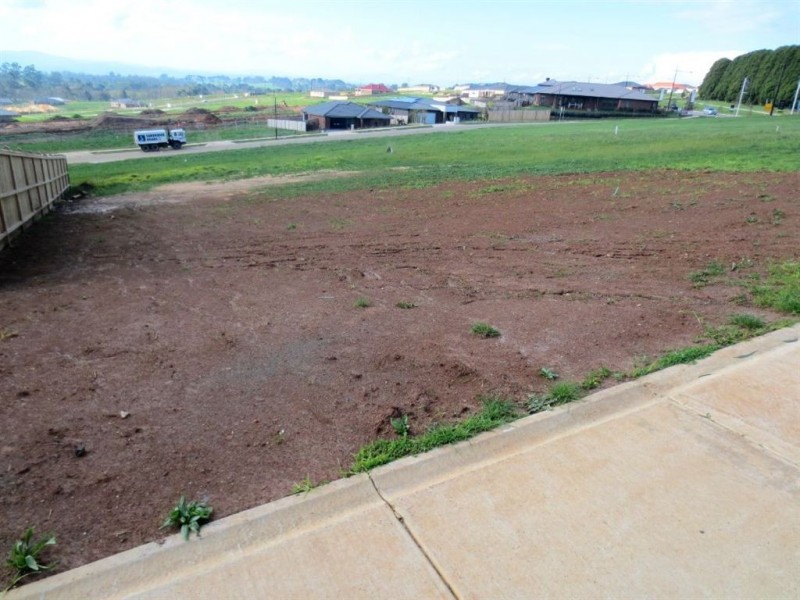 Lot 107 McNeilly Road, Drouin VIC 3818