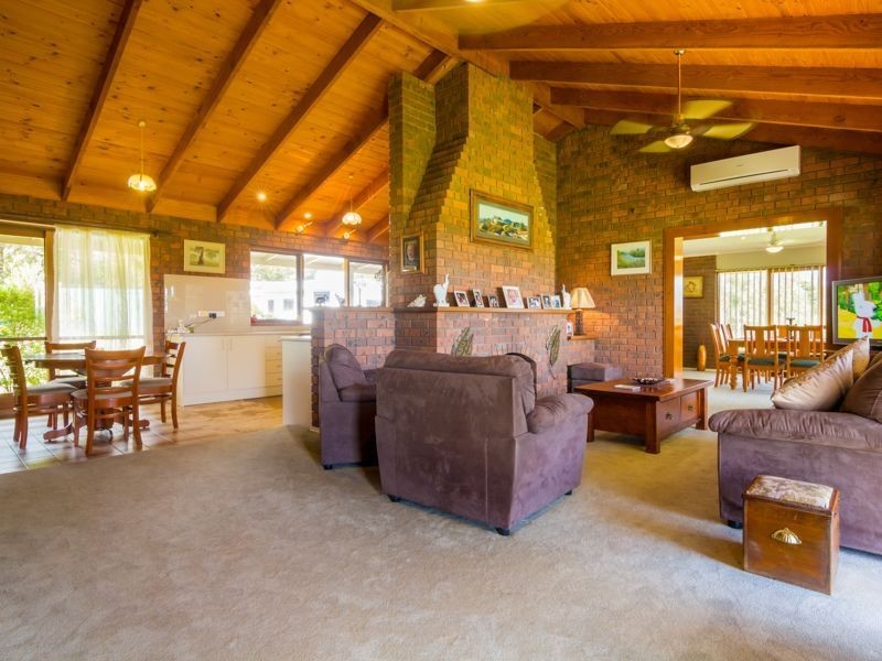 14 Doran Road, Bunyip VIC 3815