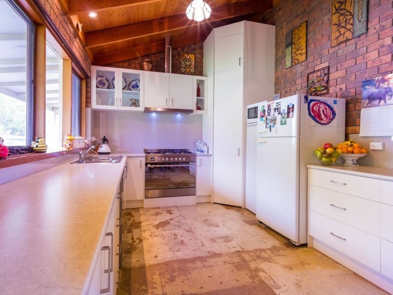 14 Doran Road, Bunyip VIC 3815