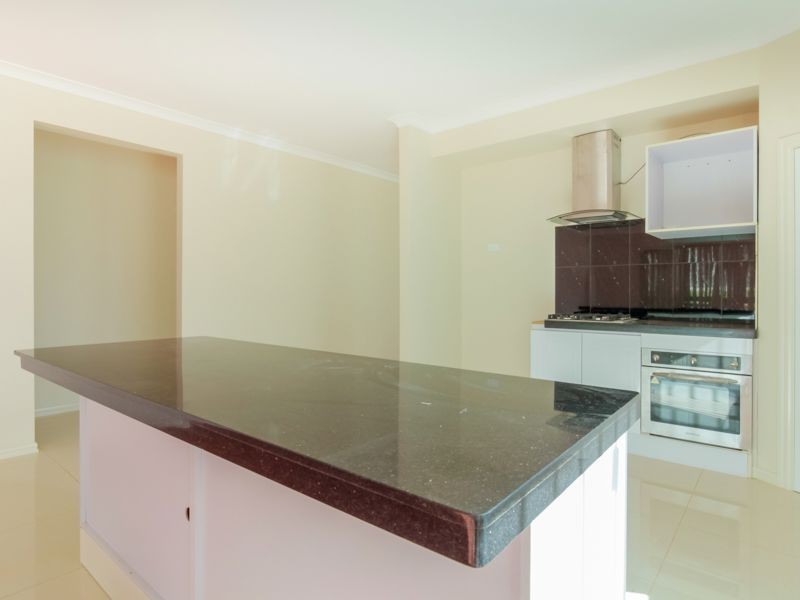 1 Manallack Lane, Drouin VIC 3818