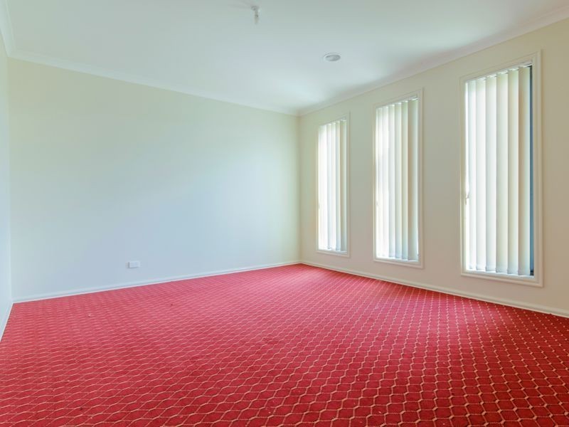 1 Manallack Lane, Drouin VIC 3818