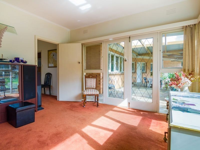 2 Buln Buln Road, Drouin VIC 3818