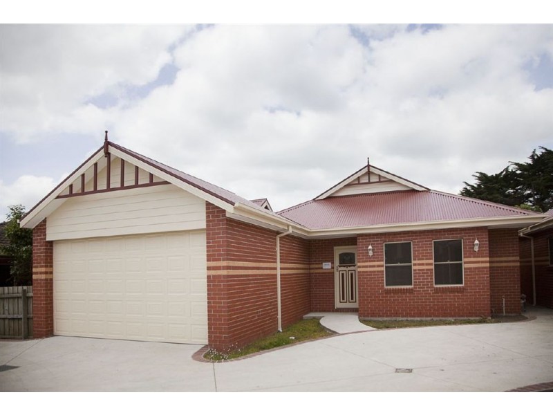 2/30 Grant Street, Drouin VIC 3818