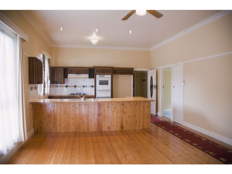 1/30 Grant Street, Drouin VIC 3818