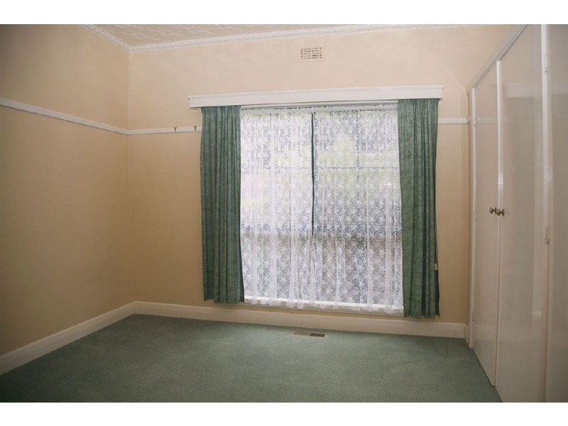 1/30 Grant Street, Drouin VIC 3818
