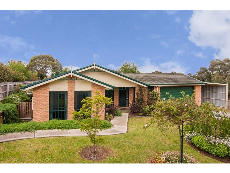 25 Calway Street, Drouin VIC 3818