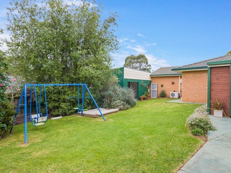 25 Calway Street, Drouin VIC 3818