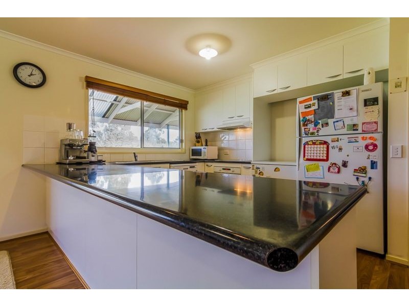 63 Fullarton Road, Drouin VIC 3818