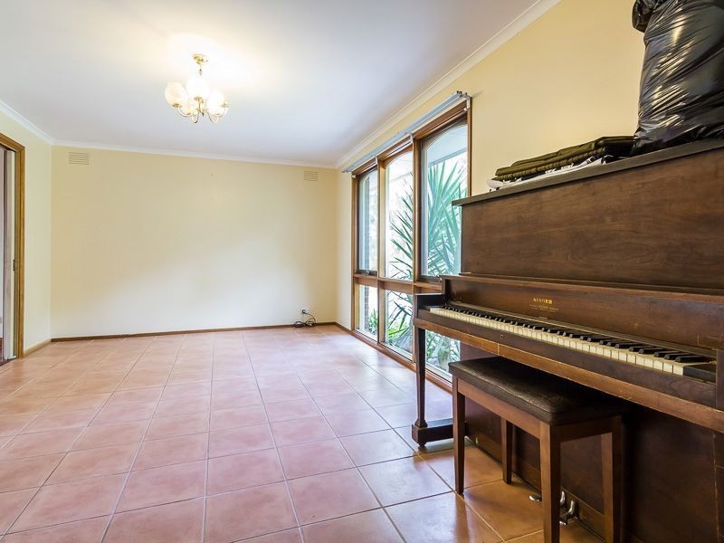 197 Old Sale Road, Drouin West VIC 3818