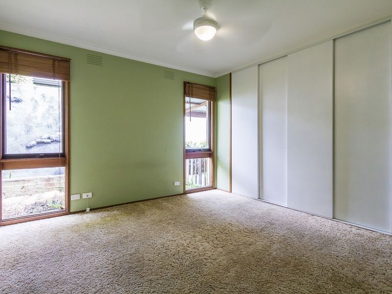 197 Old Sale Road, Drouin West VIC 3818