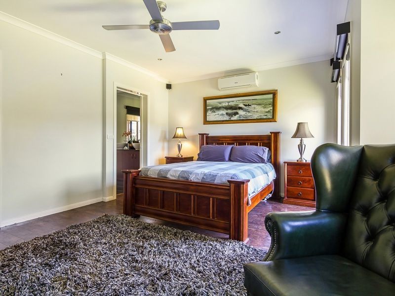 9 Carlile Court, Drouin VIC 3818