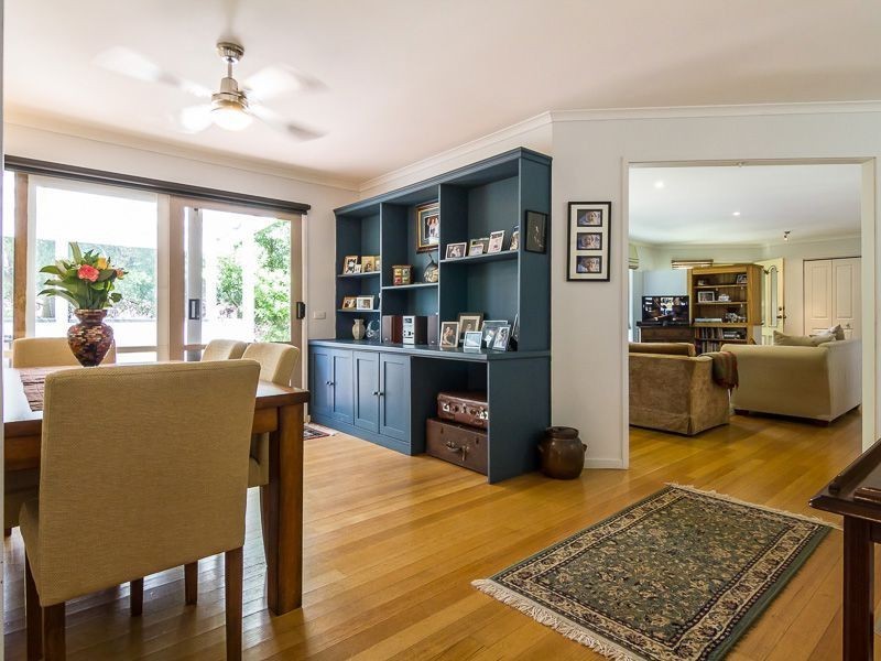 8 Andrew Court, Drouin VIC 3818