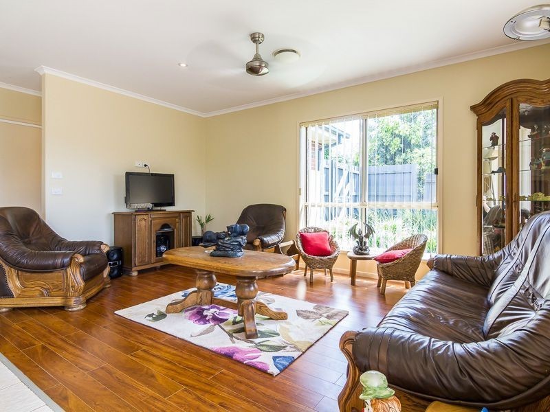 10 Millennium Court, Drouin VIC 3818