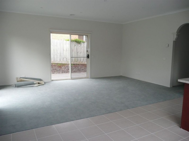 69 Main South Road, Drouin VIC 3818