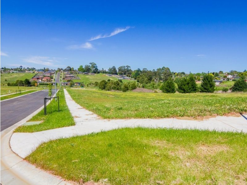 Lot 10 Berta Rise, Drouin VIC 3818