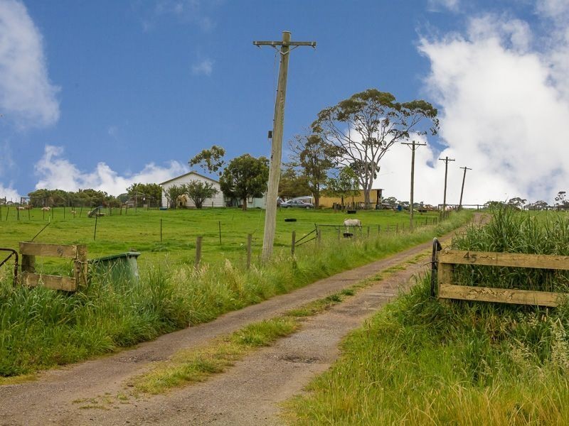 100 Forrest Road, Yannathan VIC 3981