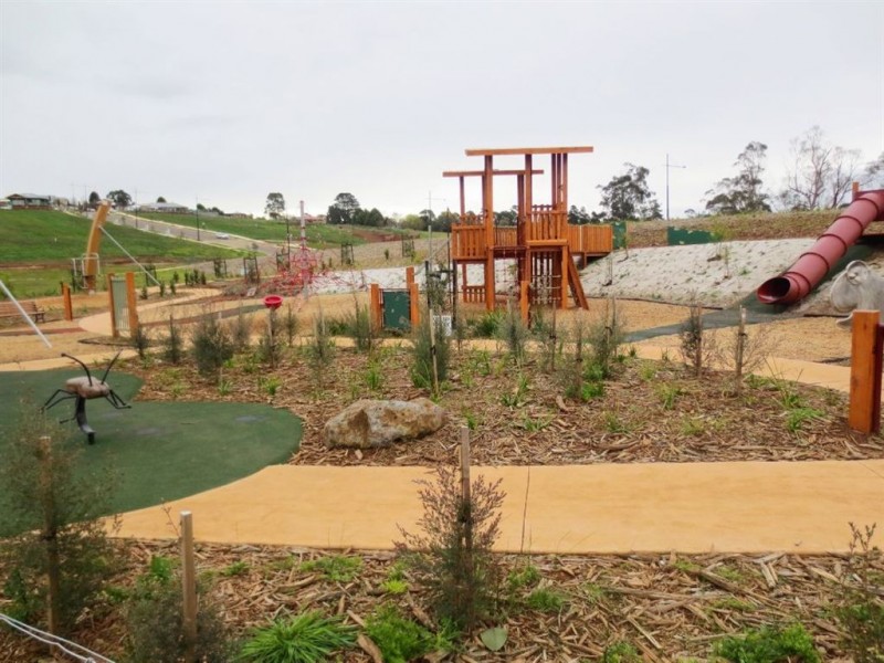 Lot 1816 Bexley Boulevard, Drouin VIC 3818