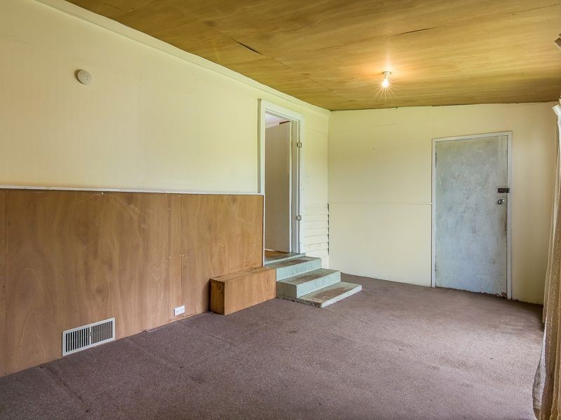 10 Fairchild Street, Drouin VIC 3818