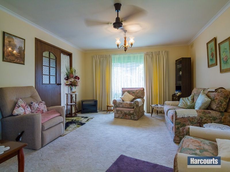 2/2 Darnum Street, Drouin VIC 3818