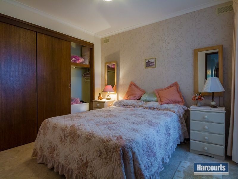 2/2 Darnum Street, Drouin VIC 3818