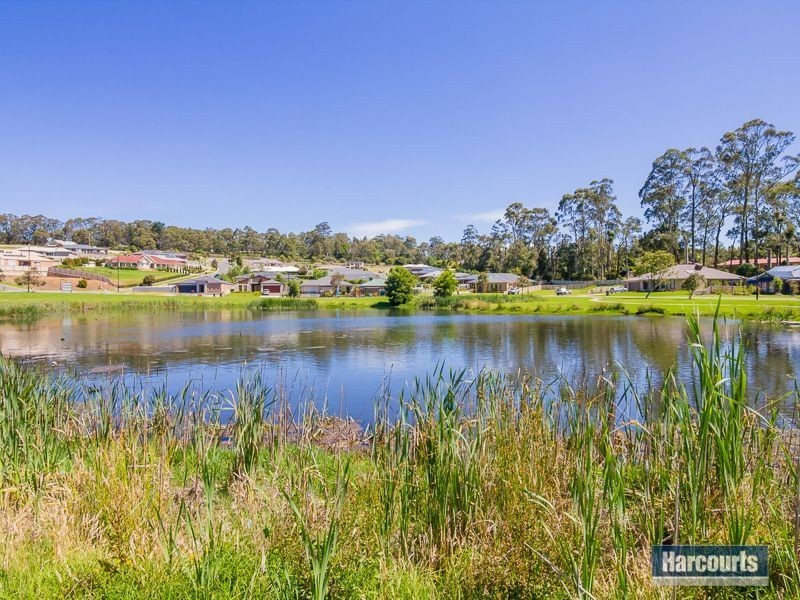 2 Spring Place, Drouin VIC 3818
