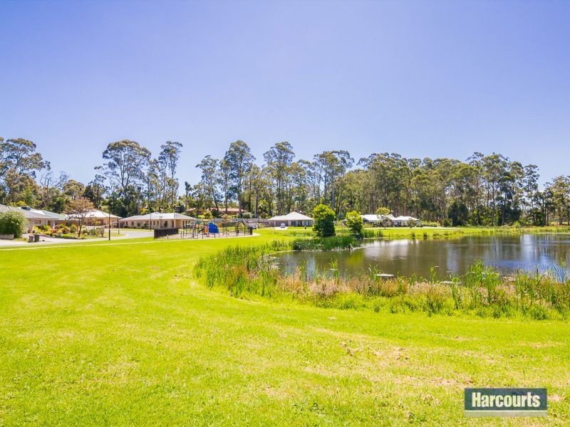 2 Spring Place, Drouin VIC 3818