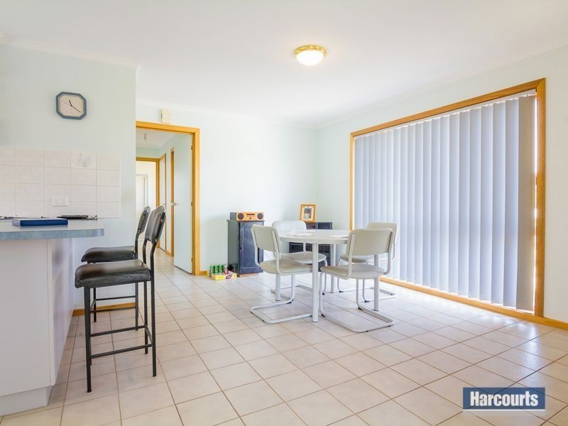 16 Wade Street, Drouin VIC 3818