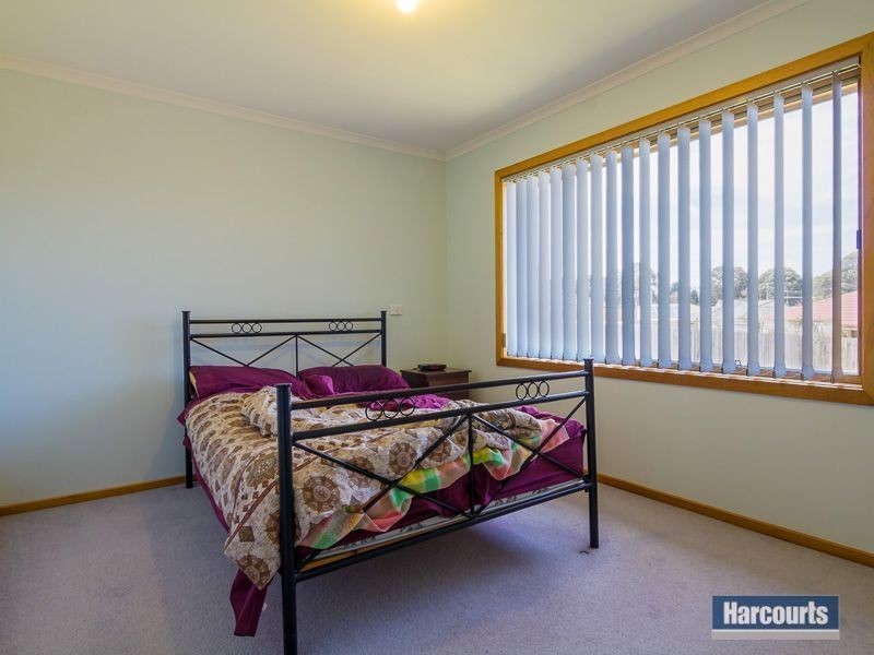 16 Wade Street, Drouin VIC 3818