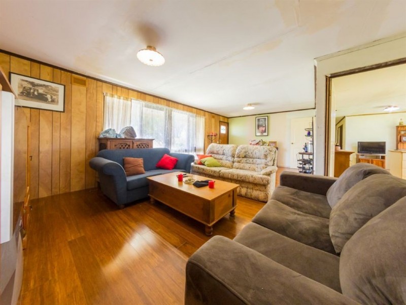 530 Lone Pine Road, Garfield VIC 3814