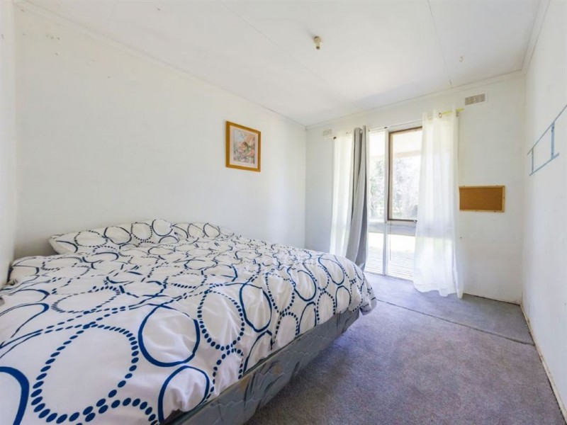 530 Lone Pine Road, Garfield VIC 3814