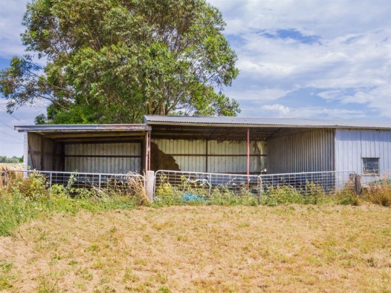 530 Lone Pine Road, Garfield VIC 3814