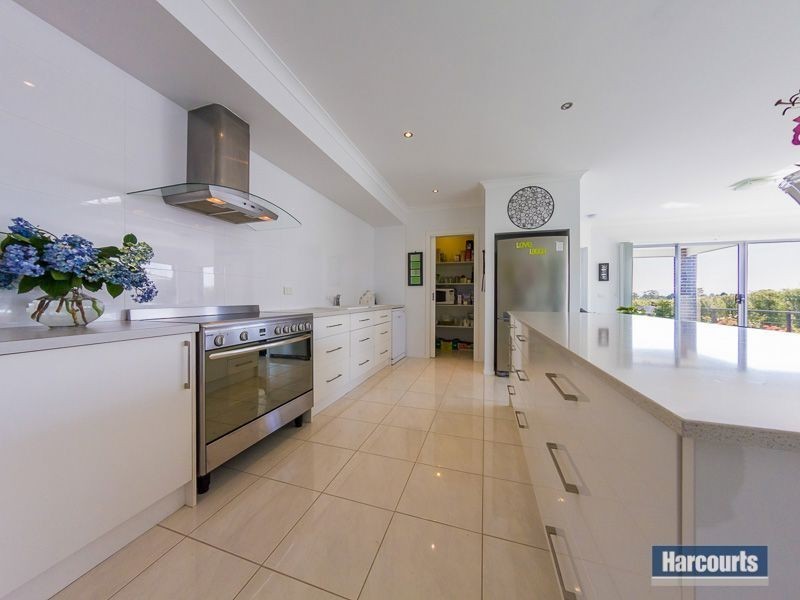 21 Jackson Drive, Drouin VIC 3818