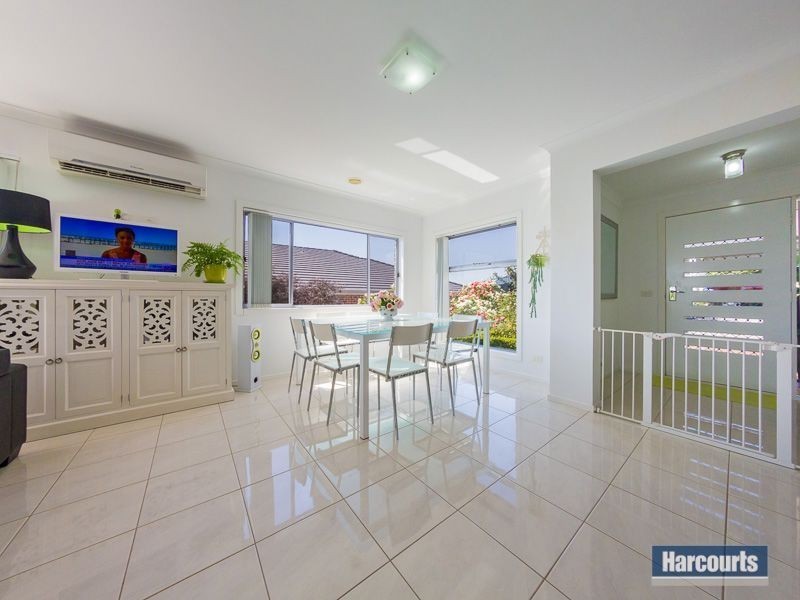 21 Jackson Drive, Drouin VIC 3818