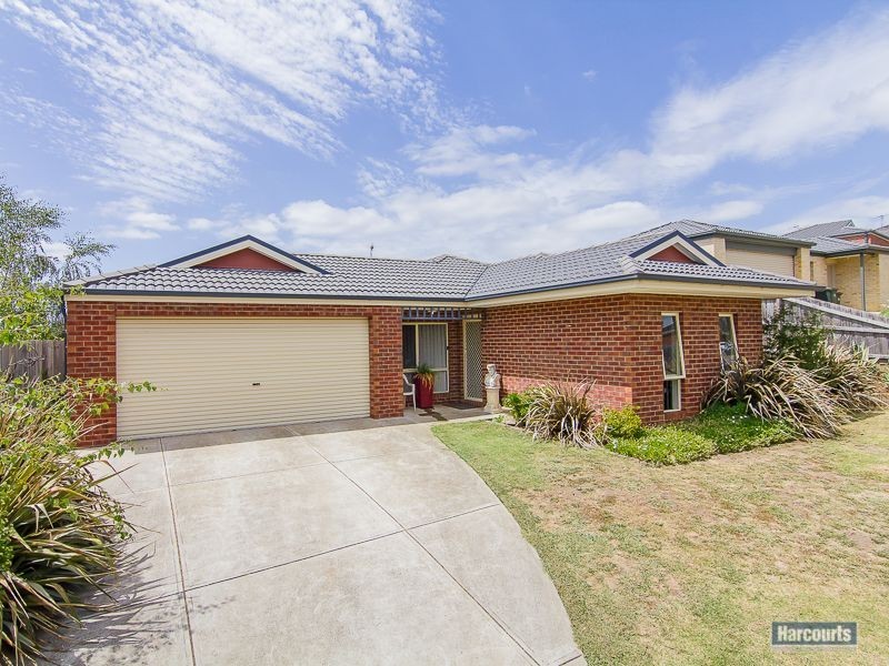 10 Lawrence Road, Drouin VIC 3818