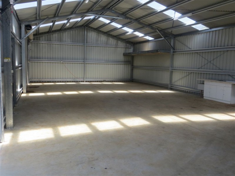 Rear/22 Buln Buln Road, Drouin VIC 3818