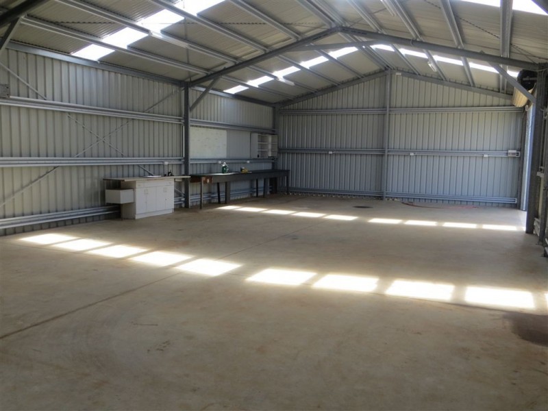Rear/22 Buln Buln Road, Drouin VIC 3818