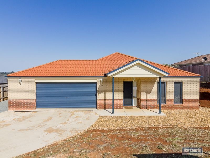 14 Mayfair Drive, Drouin VIC 3818